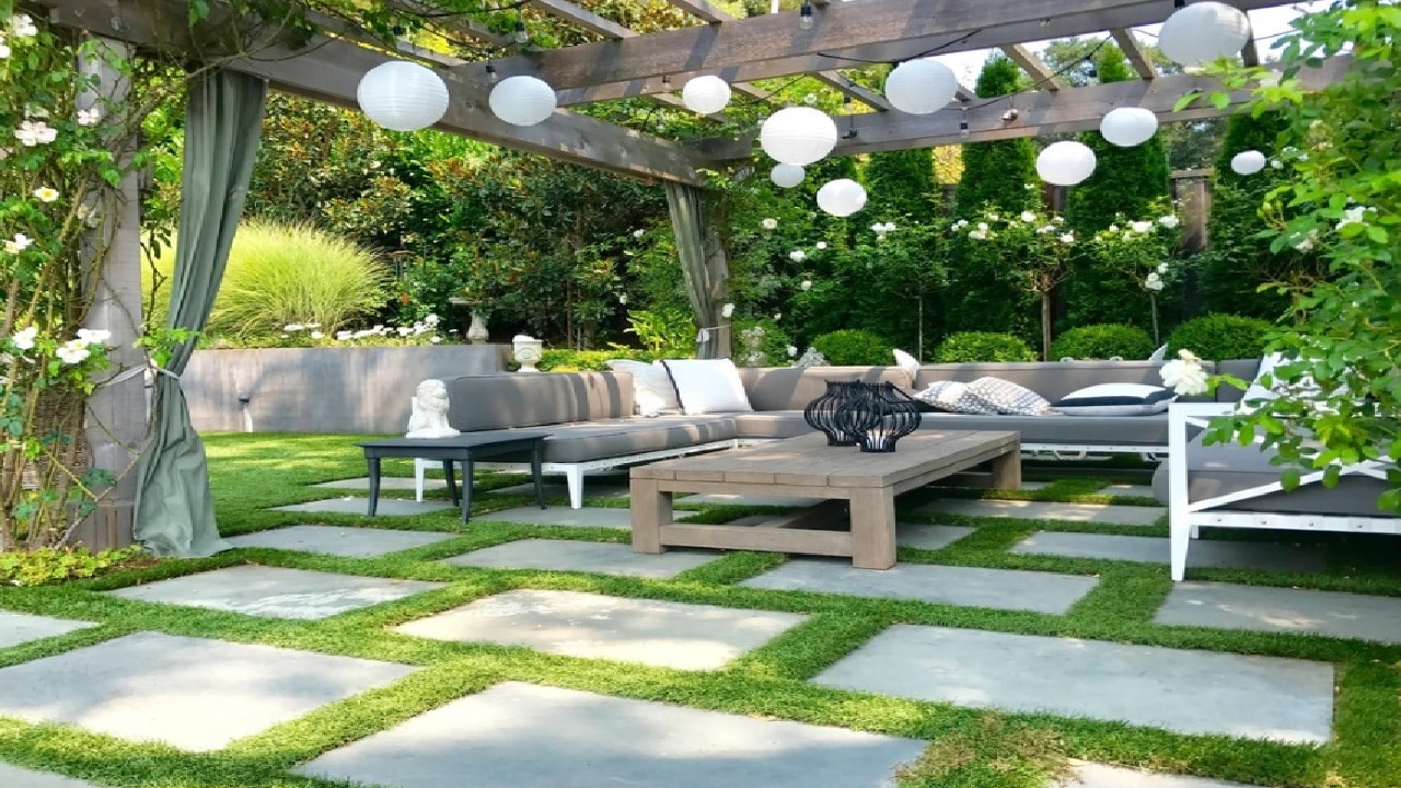 Why to Choose Artificial Grass | Benefits and Considerations