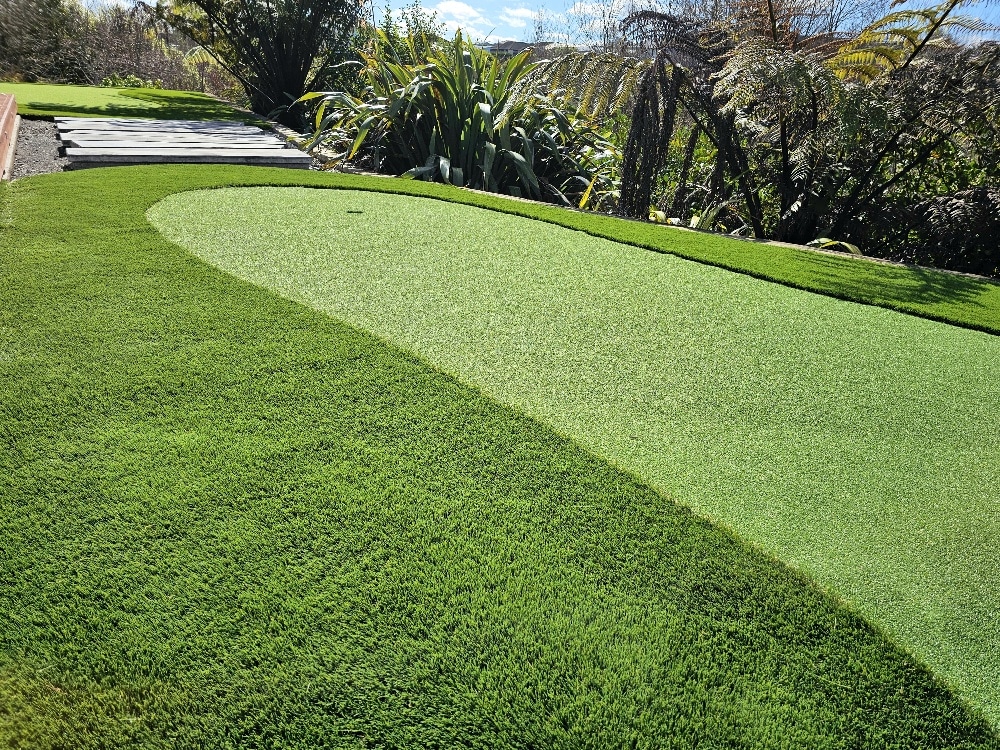 Transform Your Backyard into a Golfer’s Paradise